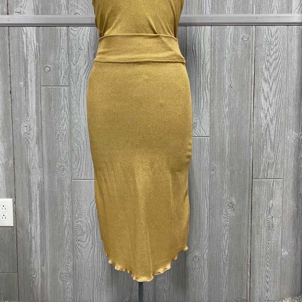 Rectangle Blanc Bright gold Stretchy Skirt Set From Paris Size 0/2